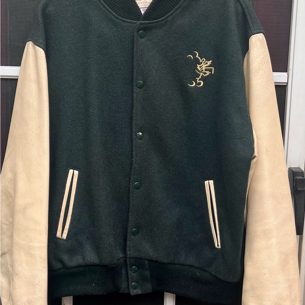 Vintage Disney Studio Jacket❣️
